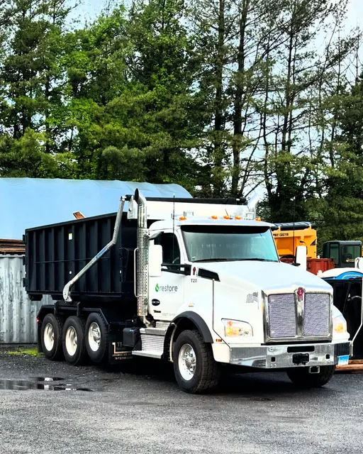 Need to Clean Up? Rent a Dumpster Today!

-Fast & Easy Dumpster Rentals
-Perfect for Home Renovations, Yard Cleanups, & More
-Affordable Rates

DM us now to book yours! #DumpsterRental #CleanUp #HomeProjects #EasyCleanup