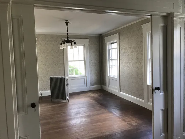 work photo from bristolhousepainting.com