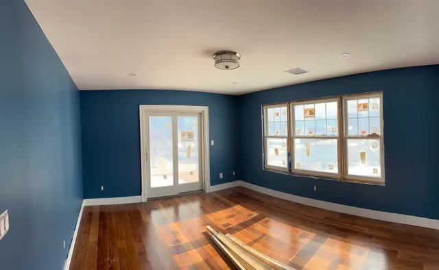 Best Bet Quality Painting work photo