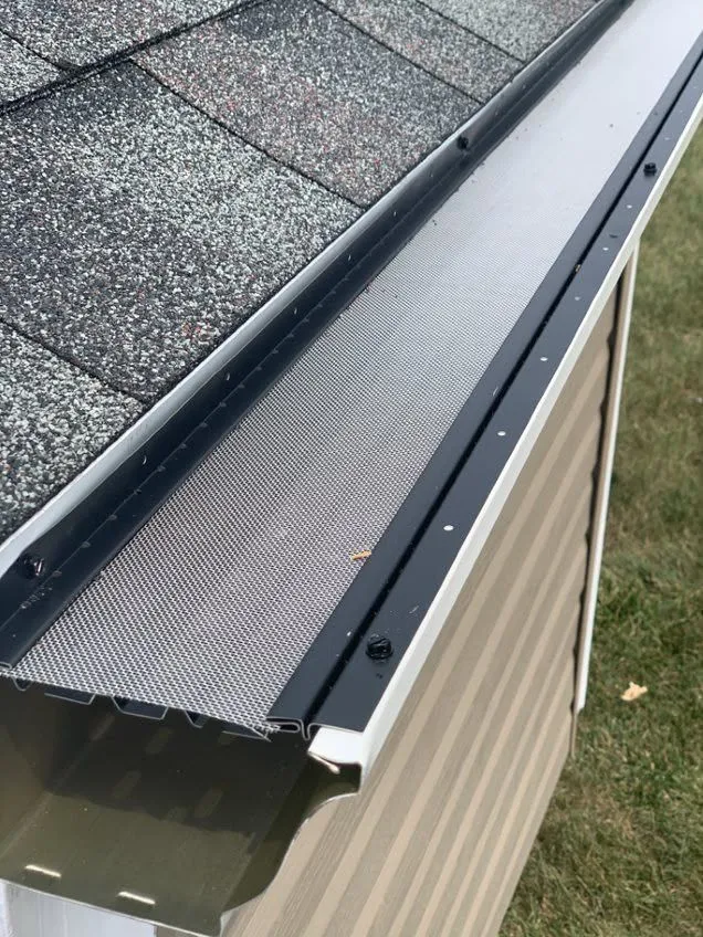work photo from ogxseamlessgutters.com