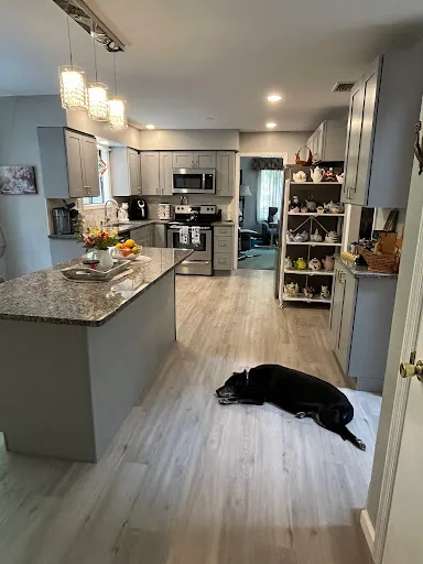 Review photo by Therese Curry