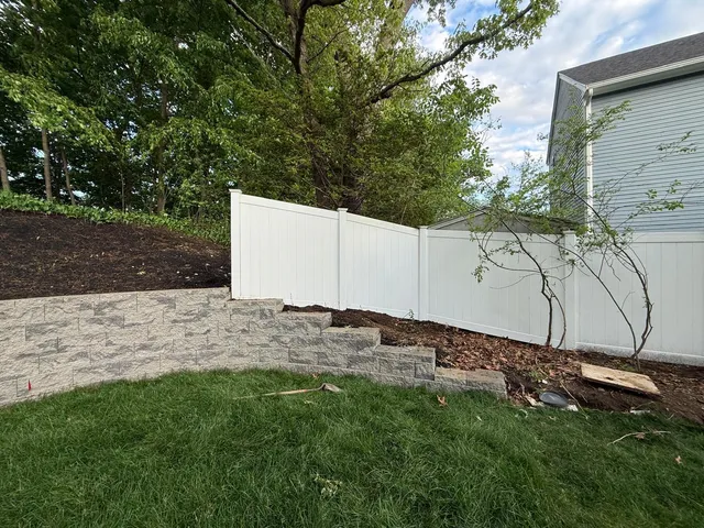 DM Fence Inc