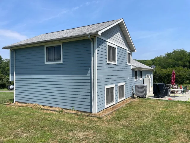 Ideal Siding Springfield work photo