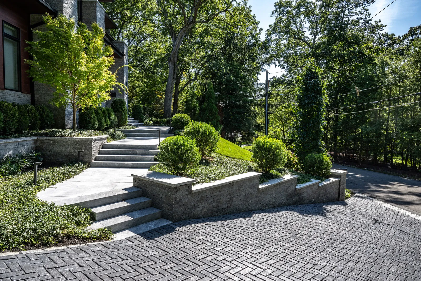 Yerardi Landscaping and Design researched project photo