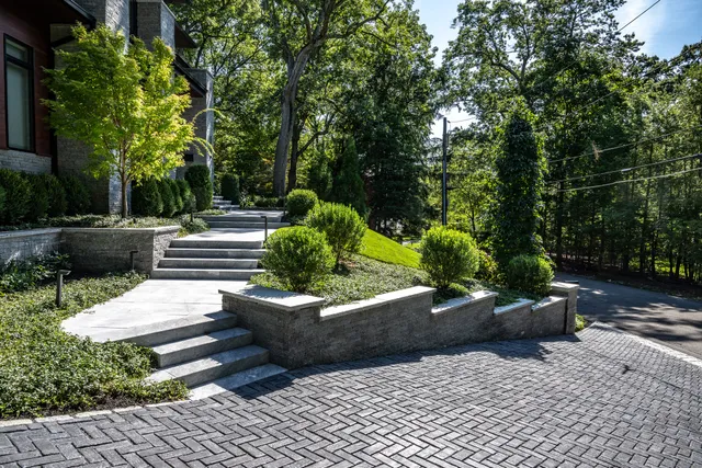 Yerardi Landscaping and Design researched project photo