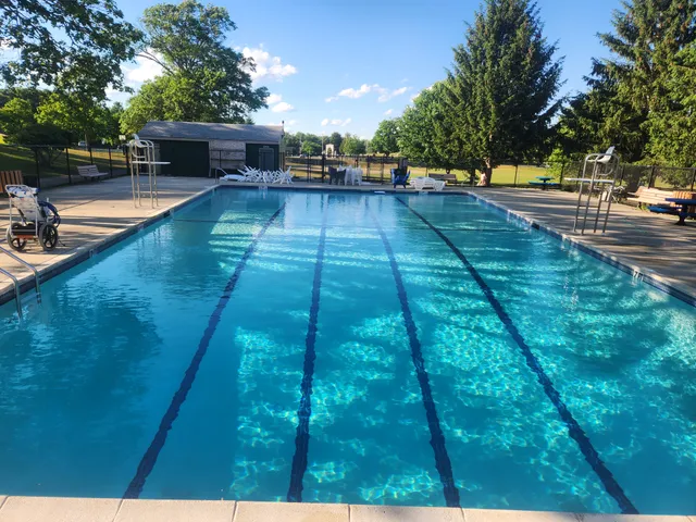 T and D Pool Service work photo