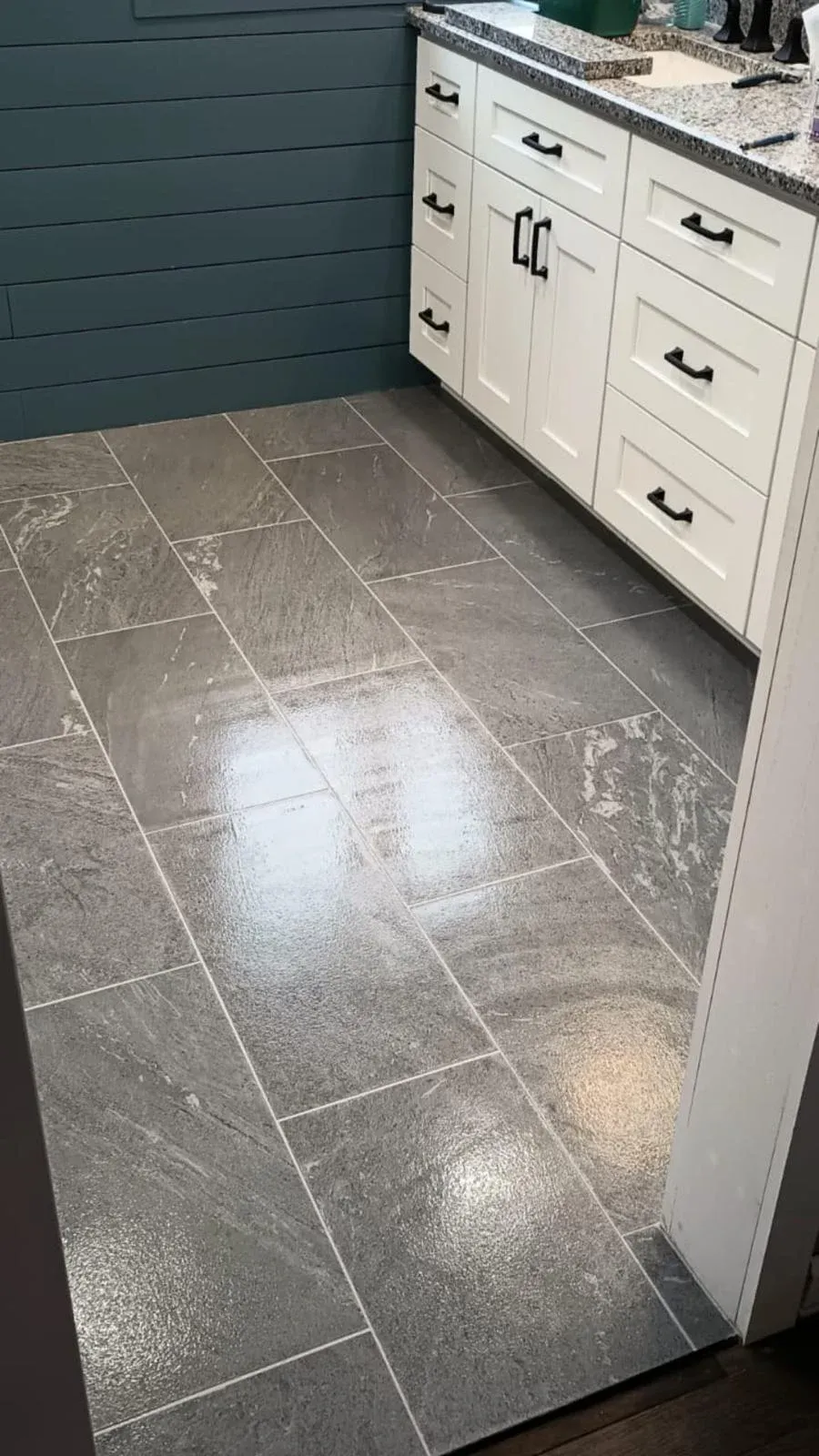 Residential tile project completed by Souza Installation