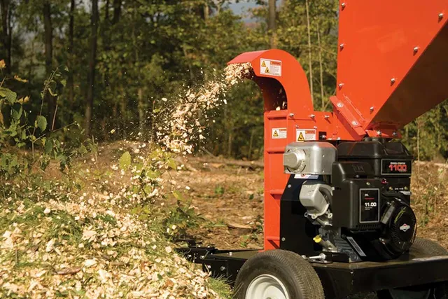 work photo from clearviewtreeserv.com