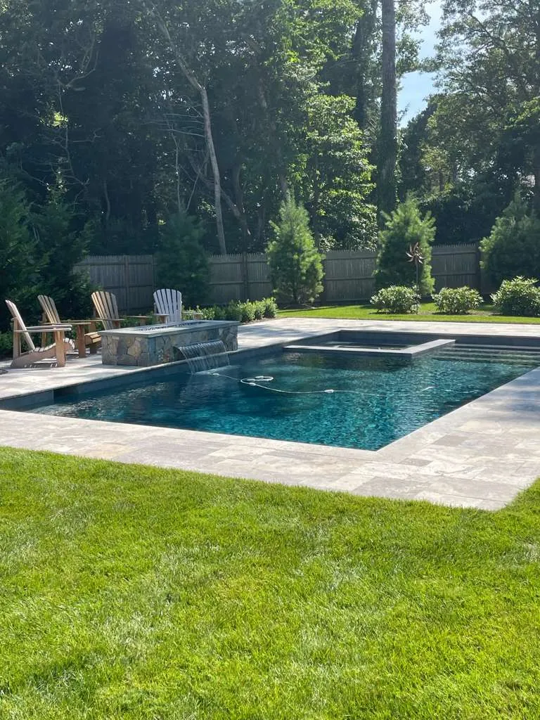 work photo from affordablepoolrepair.com