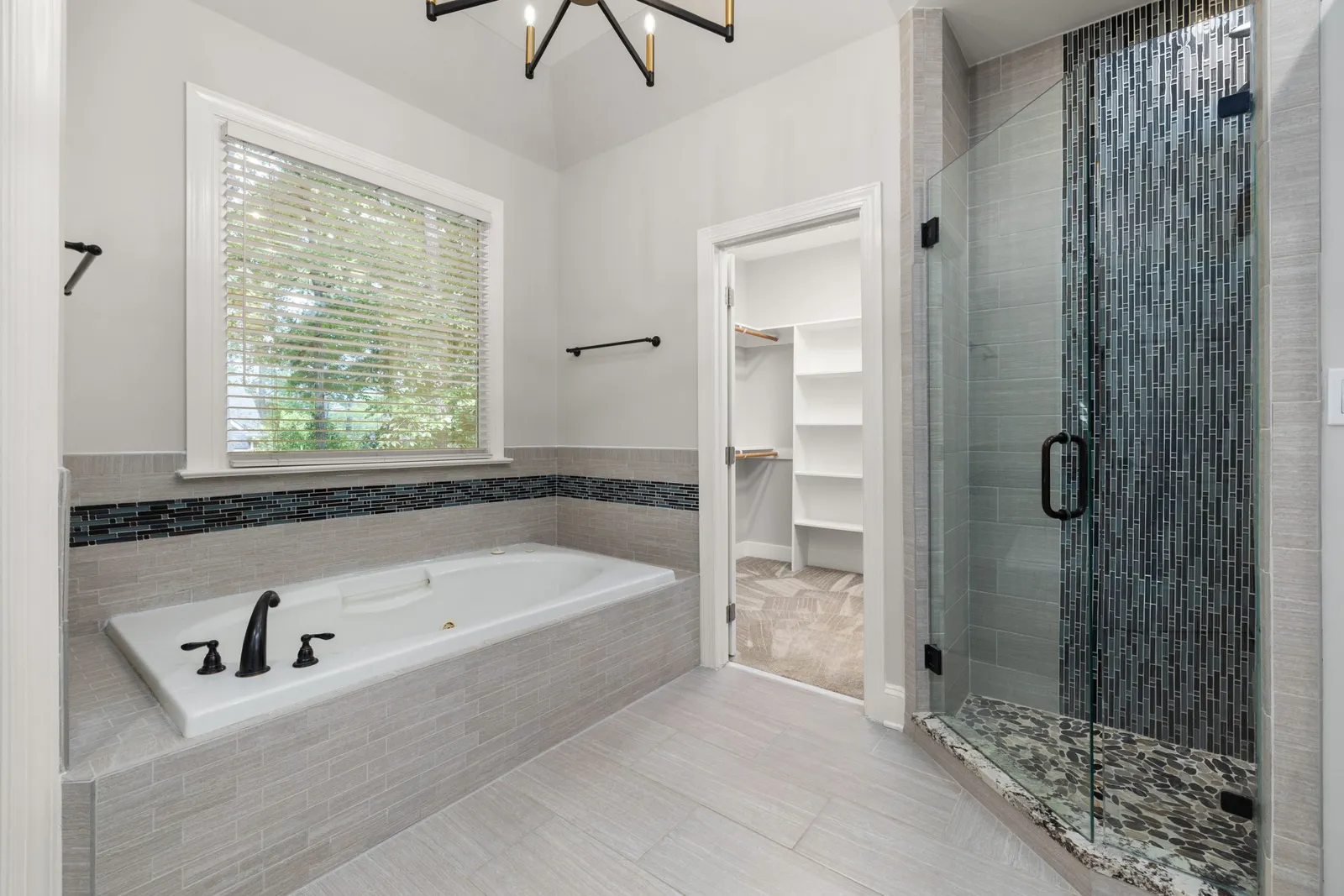 work photo from precisionkitchenbathllc.com