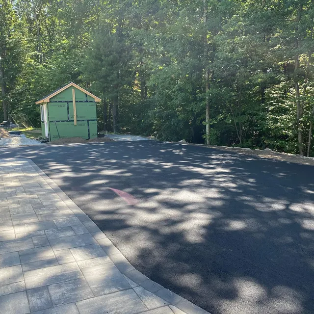 work photo from dmgtruckingpaving.com