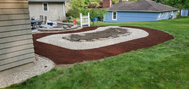 mulch2.jpg