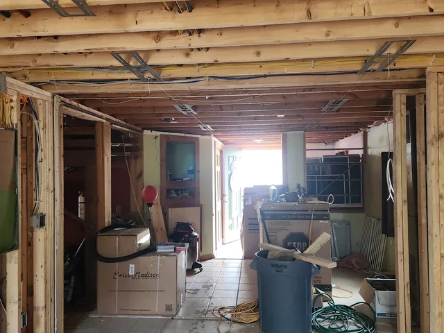 work photo from mikeriddleplastering.com