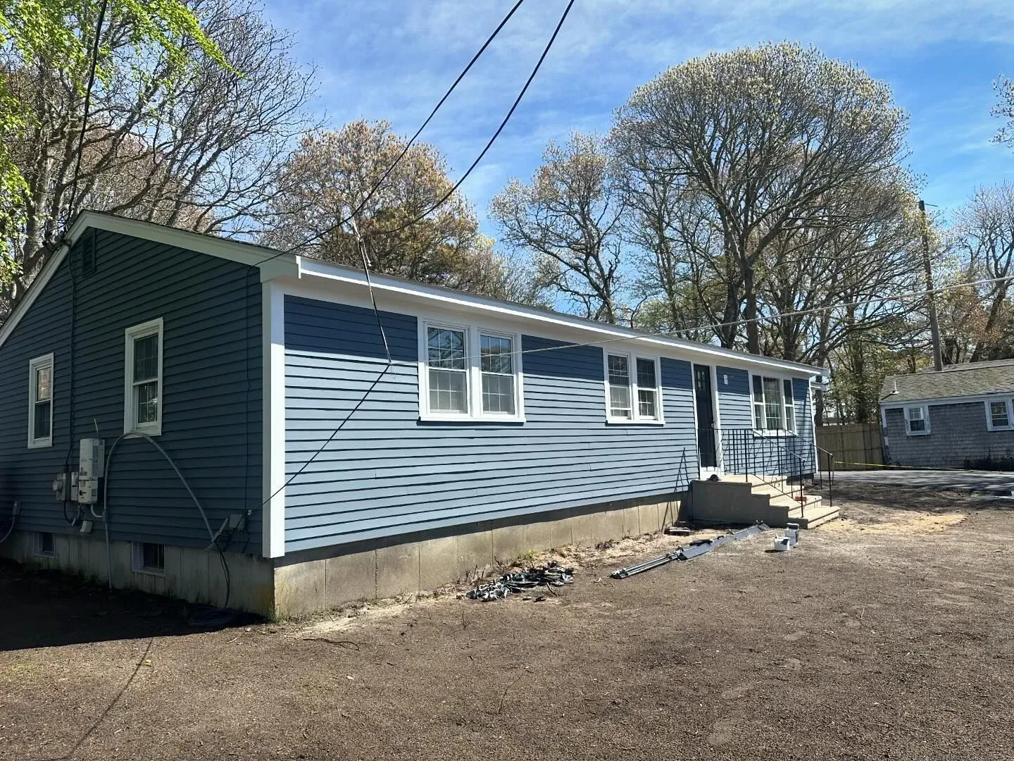 blue Painted House - Amazon Painter