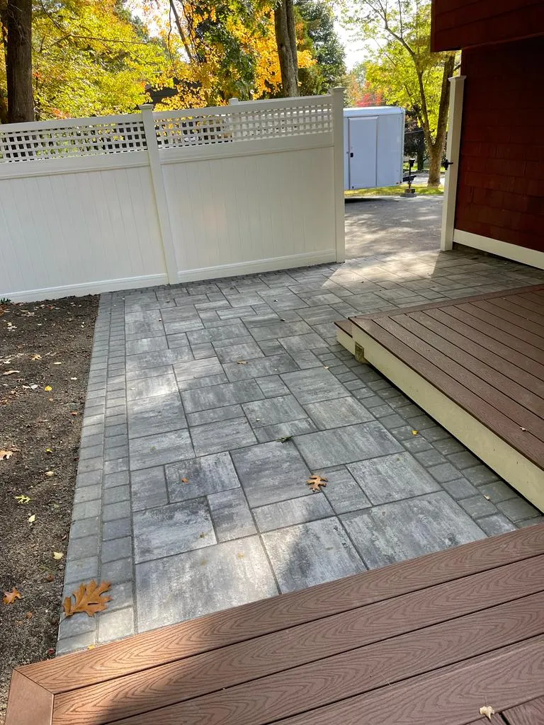 FR Landscaping Paving Inc
