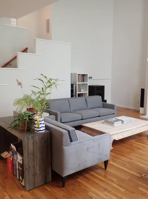 LIVING ROOM &amp; MUSIC ROOM