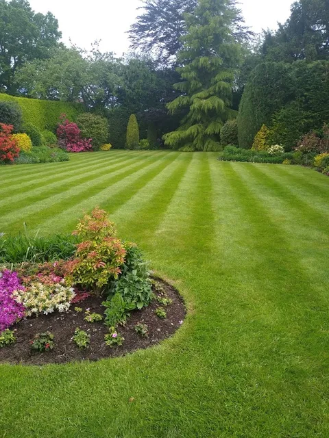 work photo from reliable-landscapingllc.com