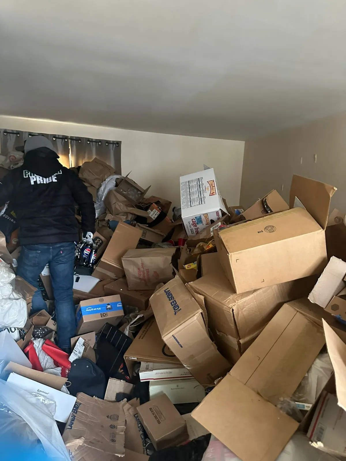 work photo from nandysjunkremoval.com