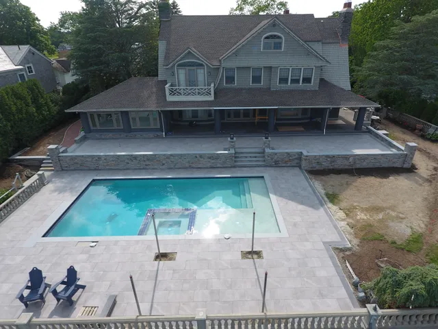 Mota's Construction work photo