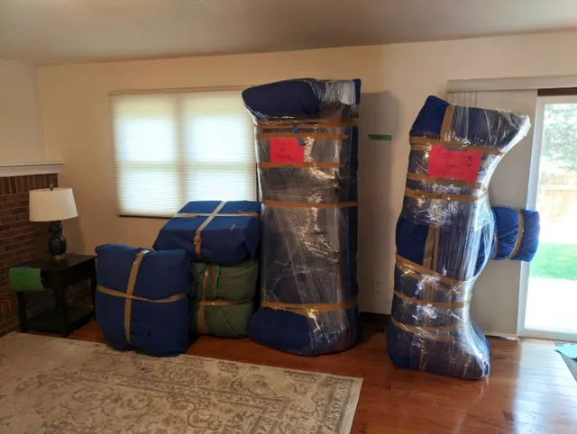 Brave Moving and Storage work photo