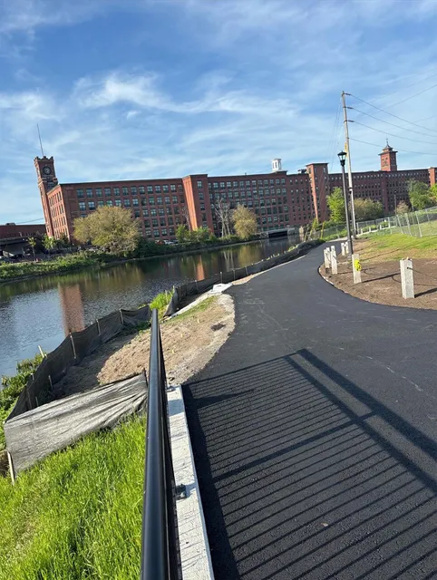 work photo from atlanticasphaltpaving.net
