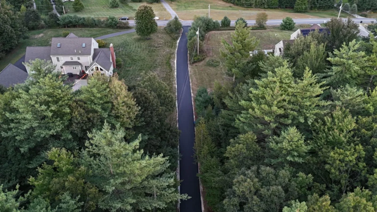 work photo from manchesterpavingandsealcoating.com