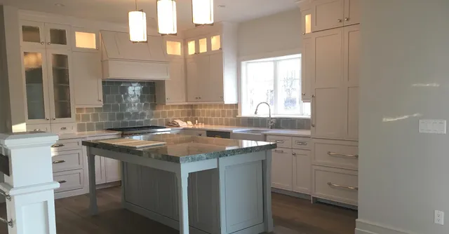 work photo from woodpalacekitchens.com