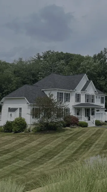 work photo from carlsmithlawnserviceandsnowremoval.com