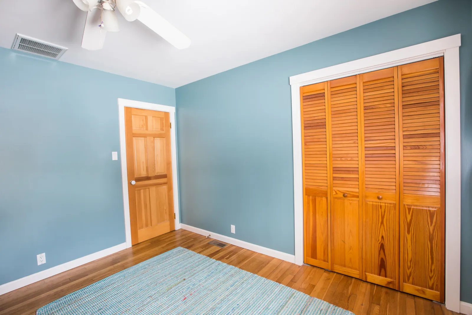 central-massachusetts-interior-painter-full-circle-painting-co-18.jpg