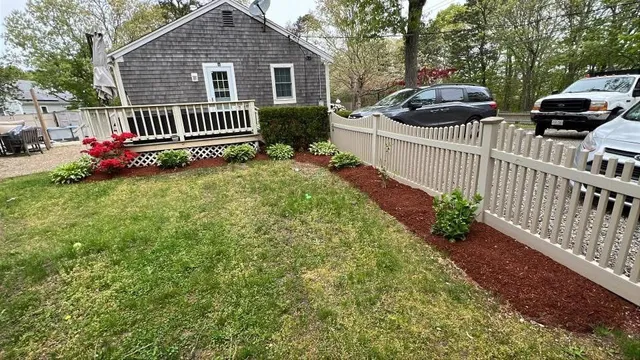 work photo from perfectservicelandscaping.com