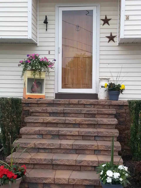 Roses Farm Landscaping LLC researched project photo