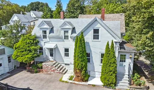 RE/MAX 360 : Mitchell Rosenwald / Real Estate Ambassador work photo