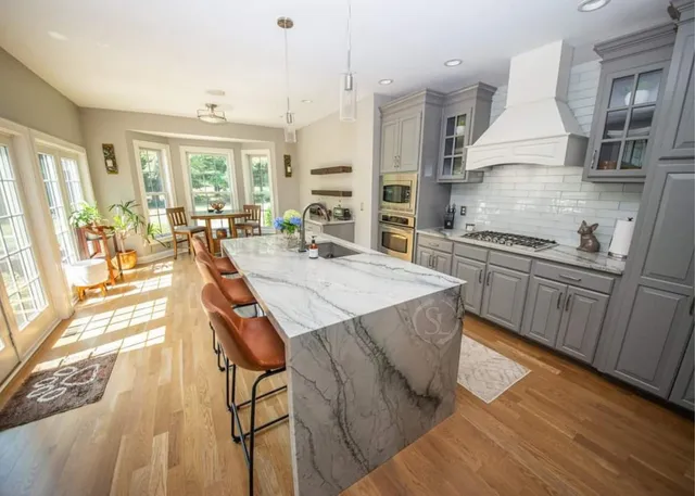 STONELINK MARBLE & GRANITE