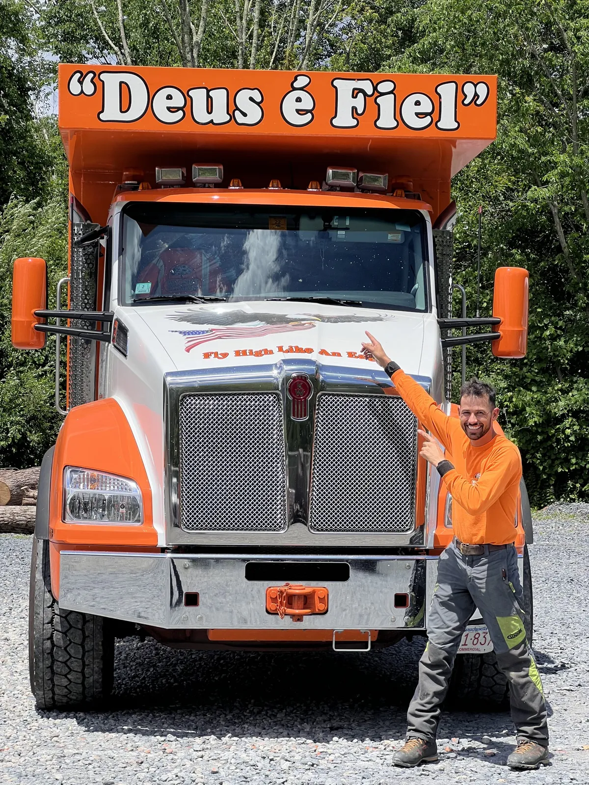 work photo from walnuttreeservice.com