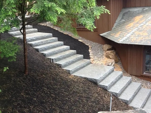 work photo from micklontreeandlandscape.com