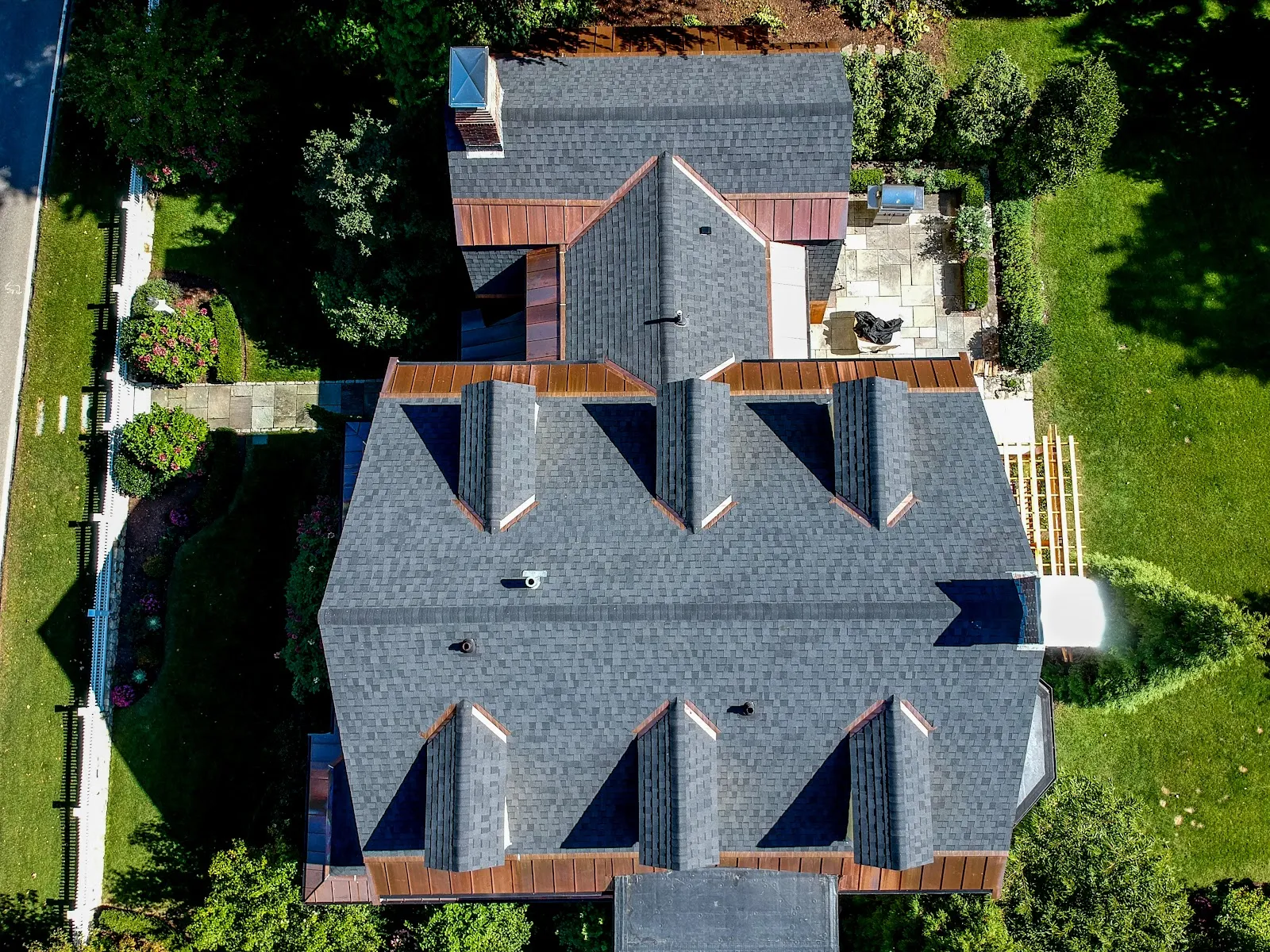REI Roofing