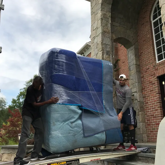 B & B Moving & Storage LLC work photo