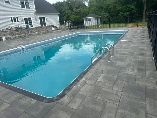 Oasis Pools work photo