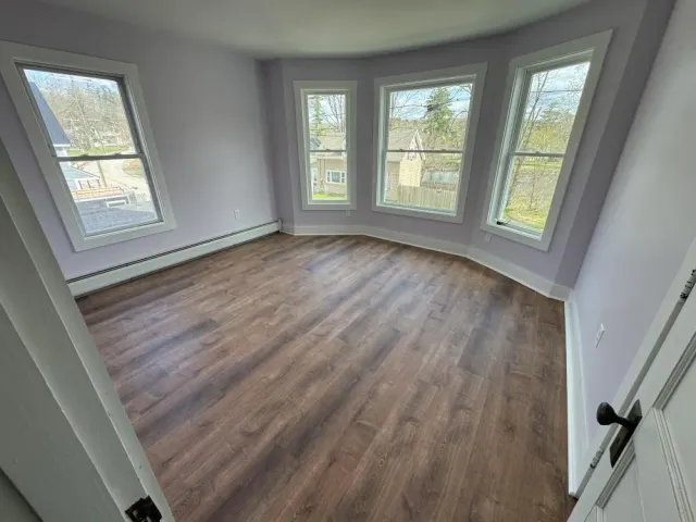 Siding and Flooring Installation in New Hampshire by Zak Construction