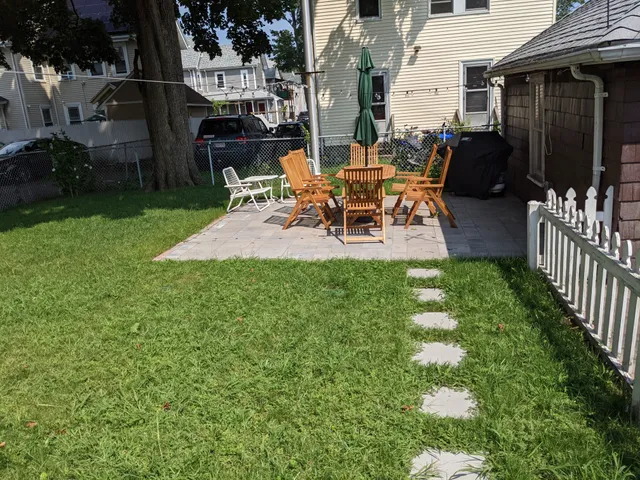 B's & D's Landscaping and Construction LLC work photo