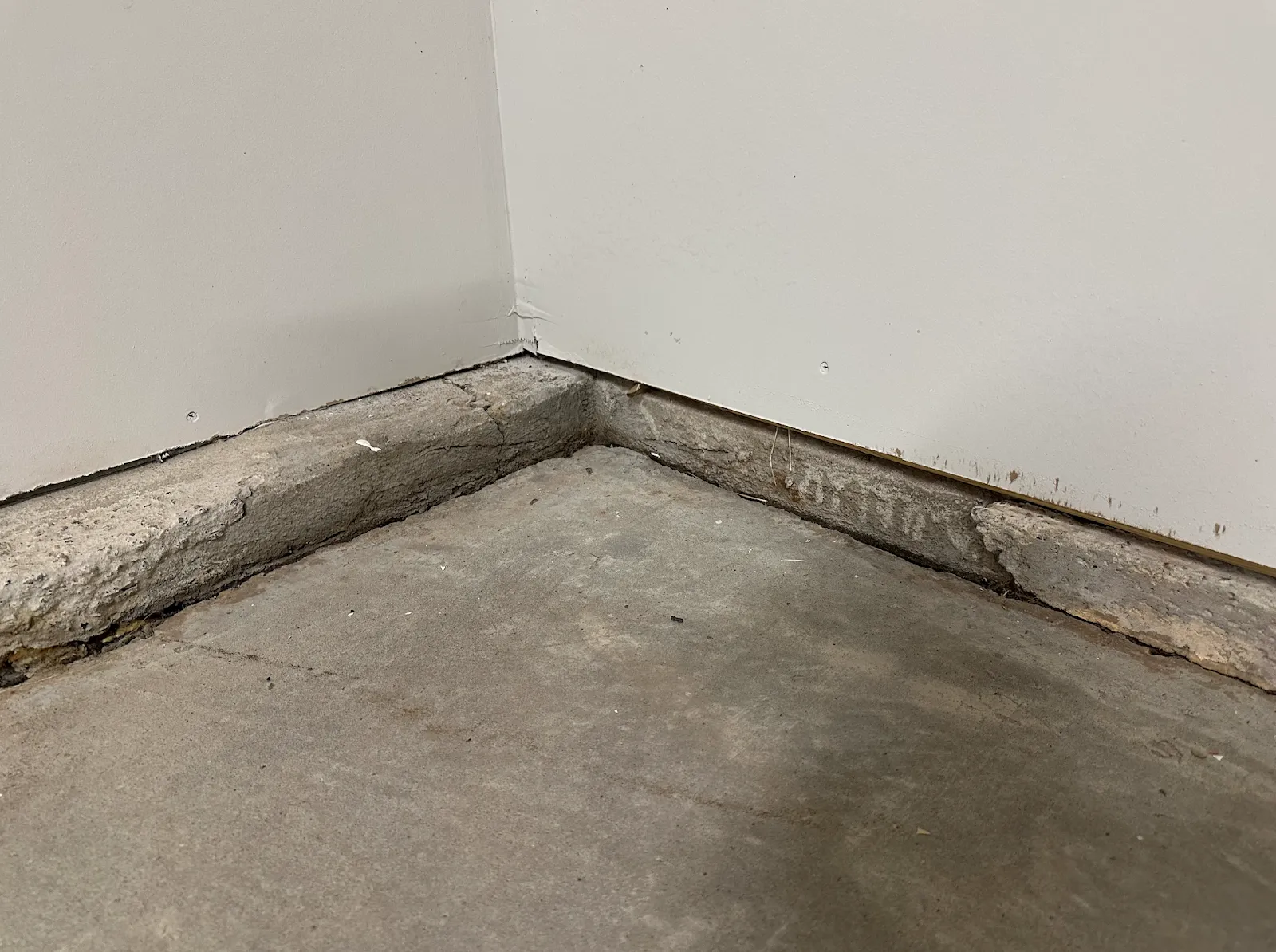 Queen Foundation Repair