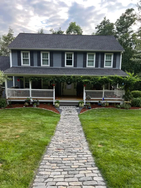 Wurszt Landscaping work photo