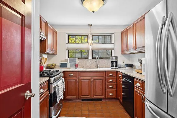 Hickory Harbor Homes