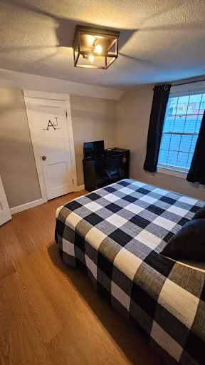 Review photo by Kelly Champagne