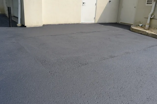 work photo from super-sealers.com