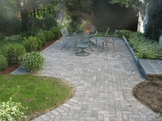 work photo from newenglandscapes.com