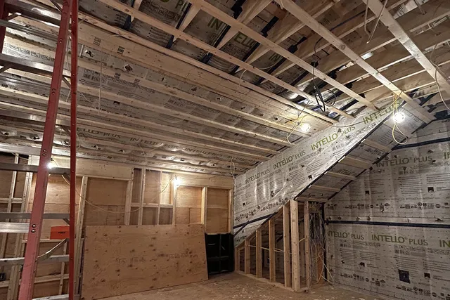 Roofline Densepack – York, Maine