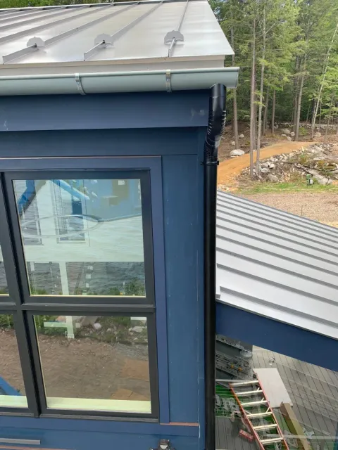 work photo from stockbridgeseamlessgutters.com