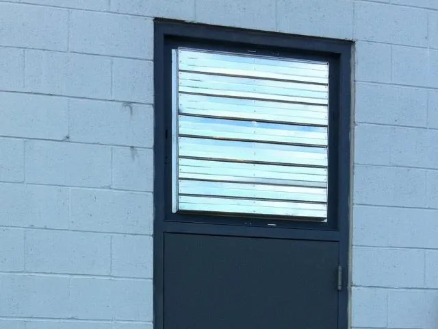 work photo from neoverheaddoor.com