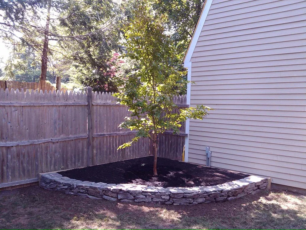 Frye's Landscaping Services researched project photo